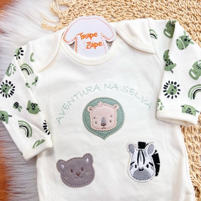  CONJ. DE MALHA 3 PEÇAS - Aventura na Selva - Verde e Off White